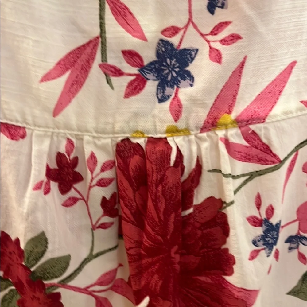 Old Navy Floral Sleeveless Blouse - Multicolor - Picture 3 of 6